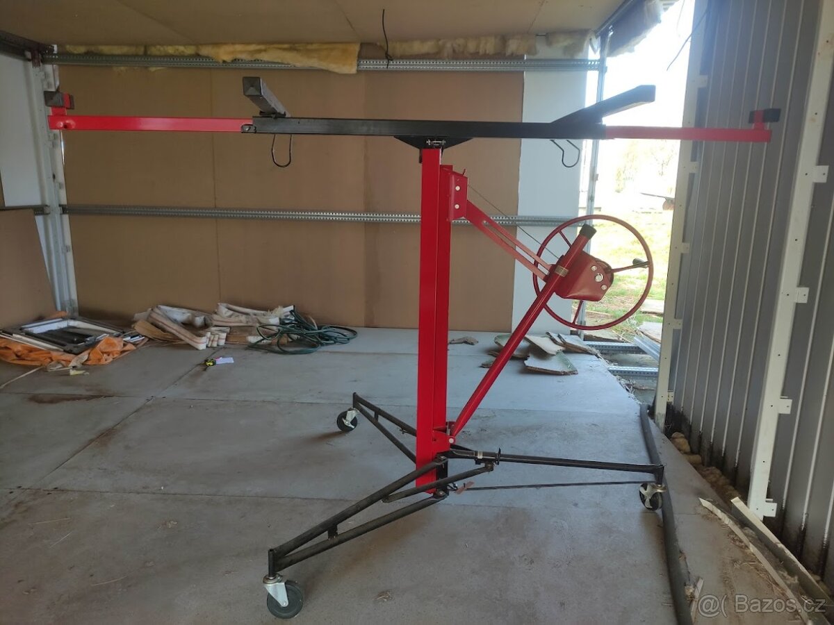 Zvedák sádrokartonových desek MAR-POL