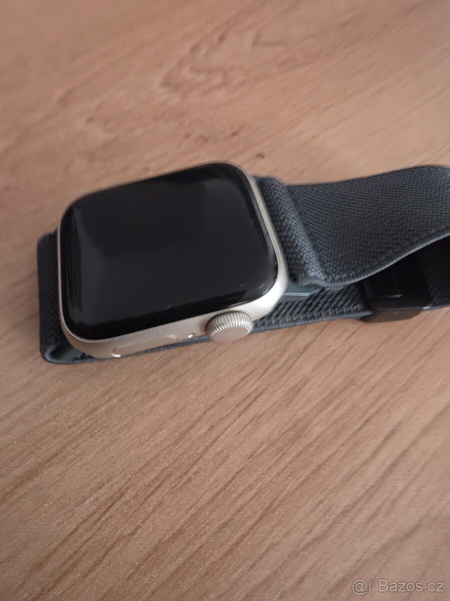 Apple Watch SE (2. generace)