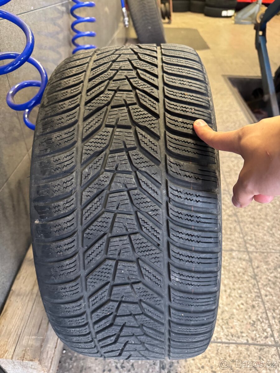 Hankook Winter icept Evo3