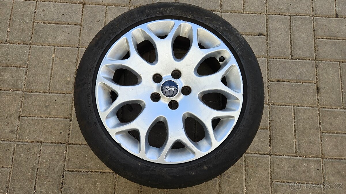 Letní Sada Alu 5x108 205/50 R17 Ford Focus
