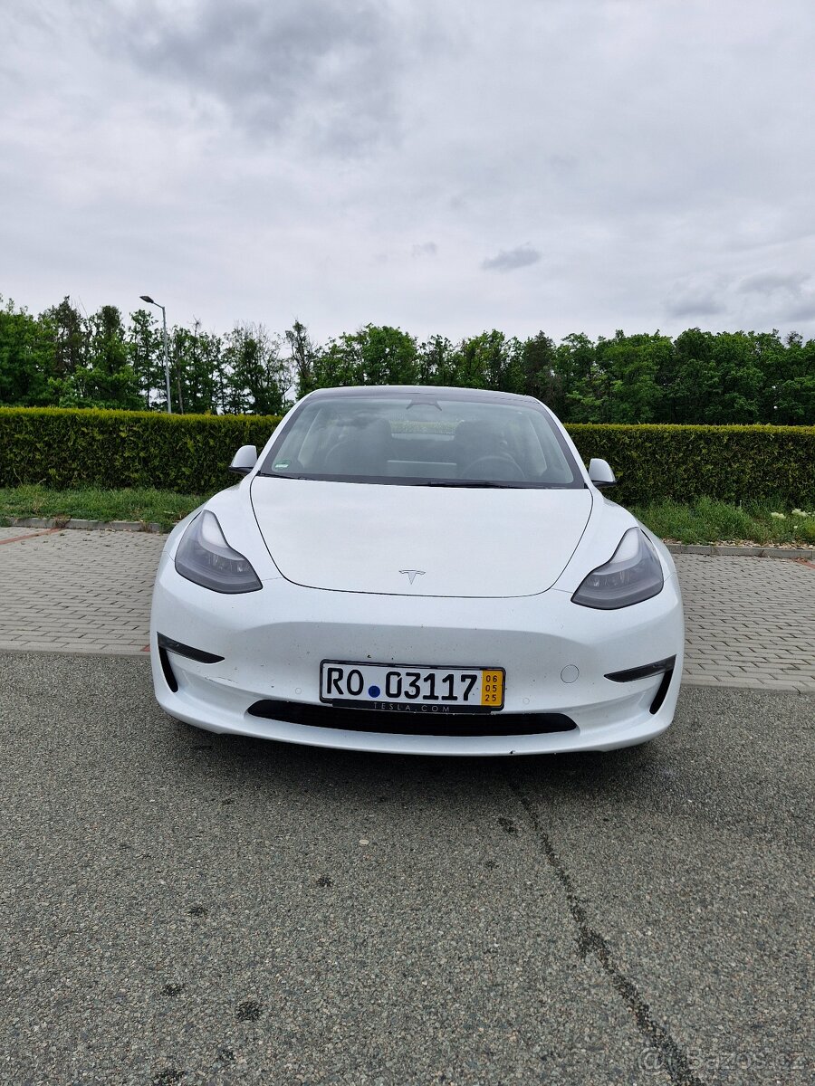 Tesla model 3 long range refresch 12/2021