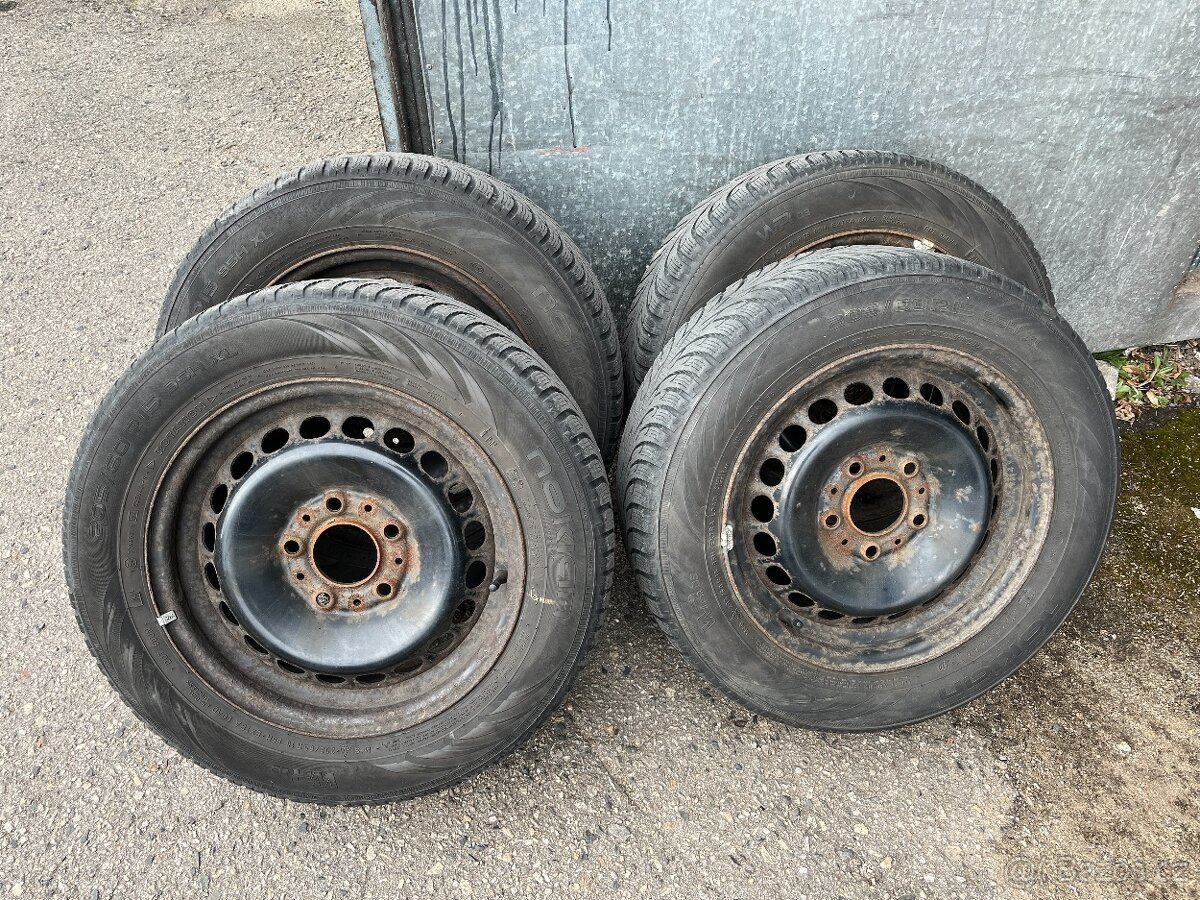 Zimní kola na BMW 3 + Z3 - 205/60/15