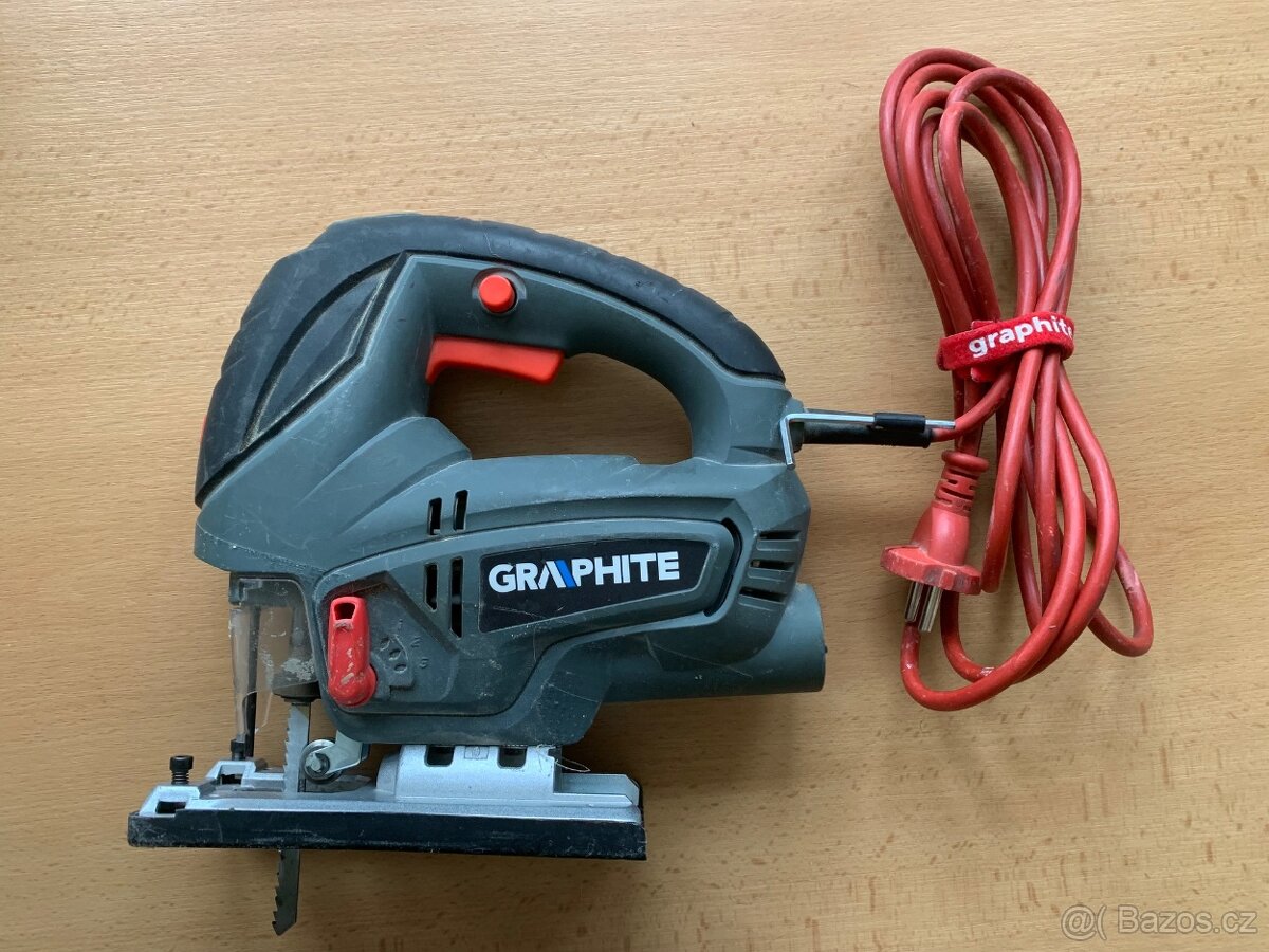 Přímočará pila Graphite