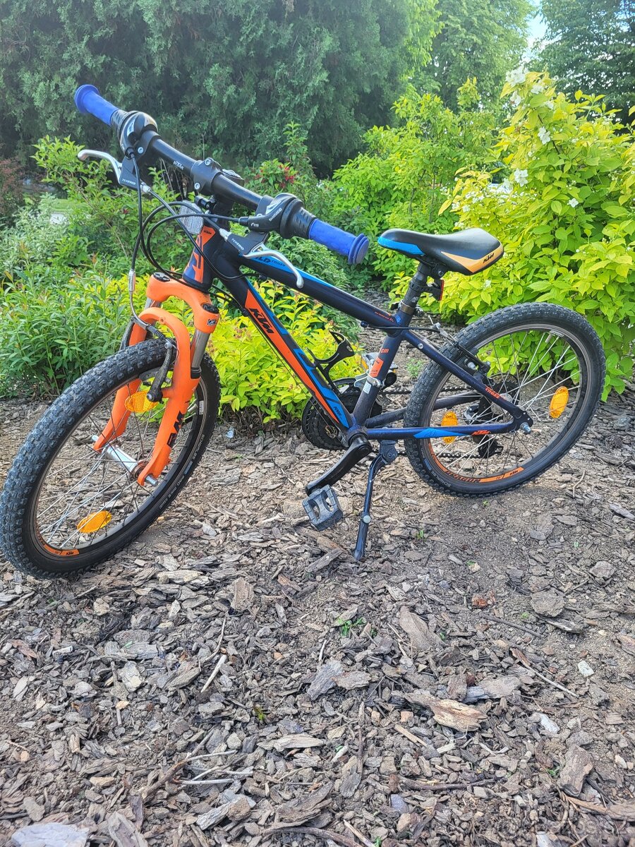 Prodám ultralehké dětské kolo KTM 20