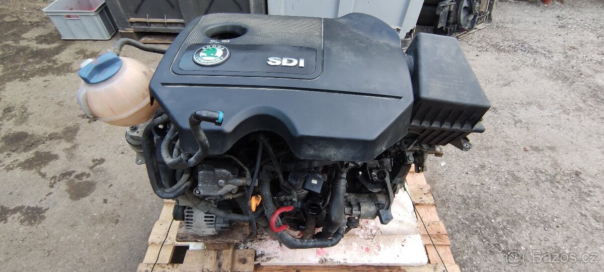 Fabia motor + převodovka + elektro 1.9 SDI 47kw 260 tis.
