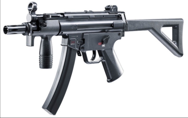 Prodám vzduchový samopal MP5 na CO2 bombičky