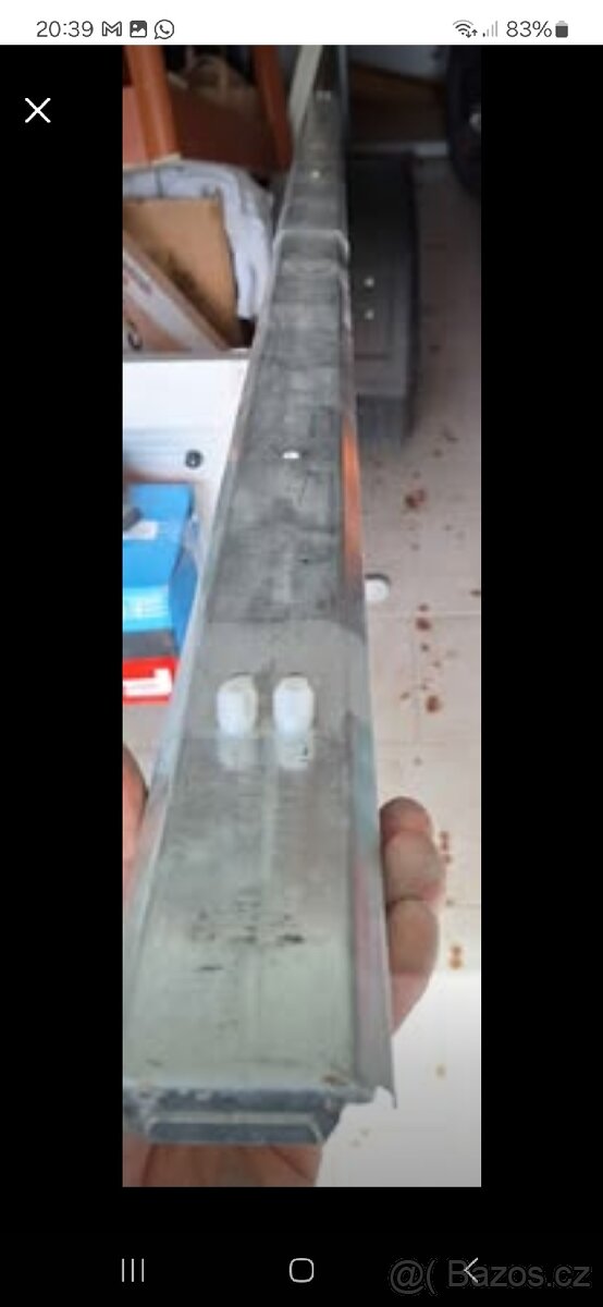 Středový nosník postele IKEA