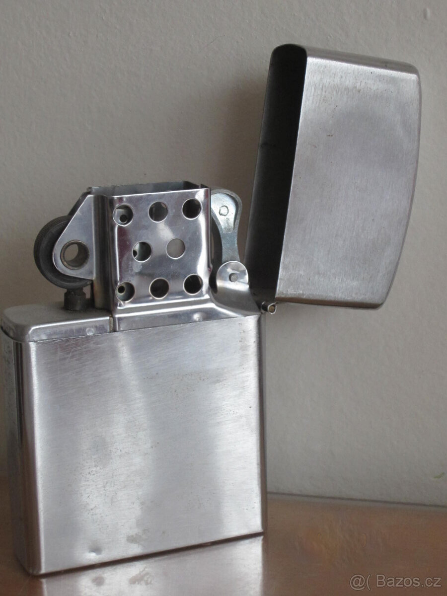 Zapalovač 17 cm