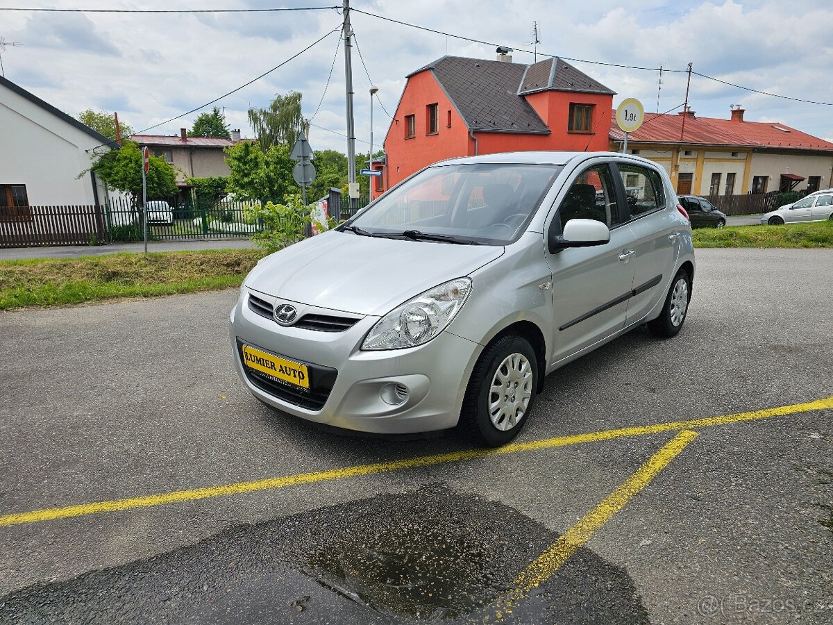 Hyundai i20 1.2 KLIMATIZACE