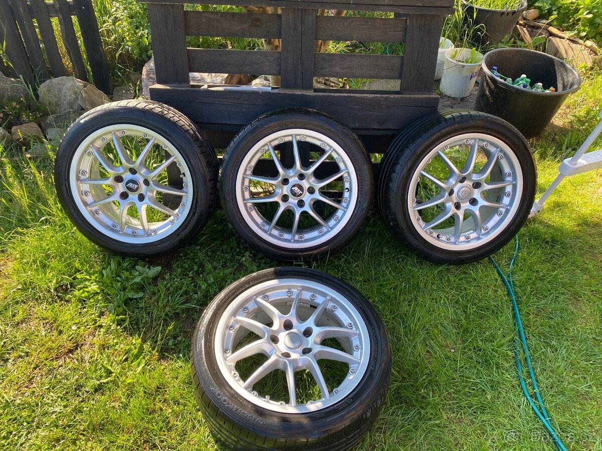 Alu kola 5x112