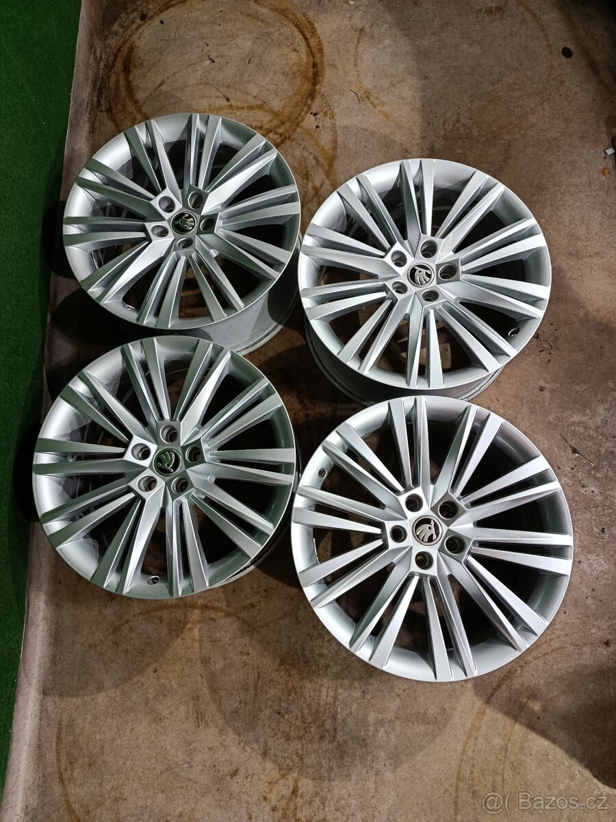 Alu Skoda 19" 5x112 8J et44