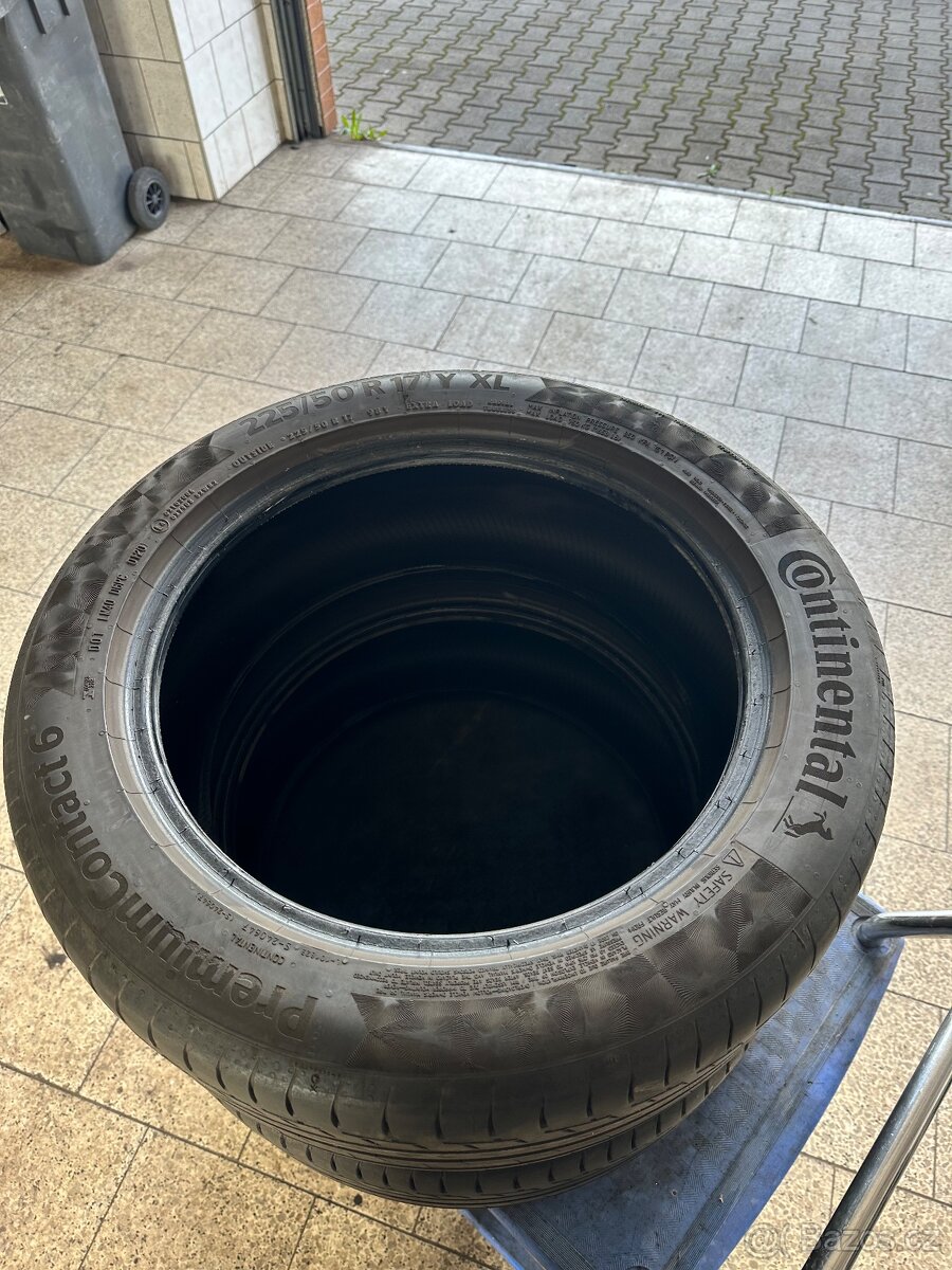 Continental PremiumContact6 225/50R17 XL