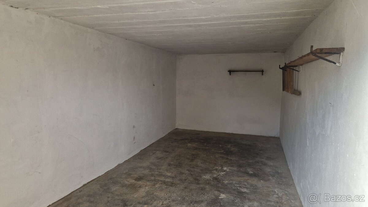 Pronájem garáže Teplice nad nemocnicí