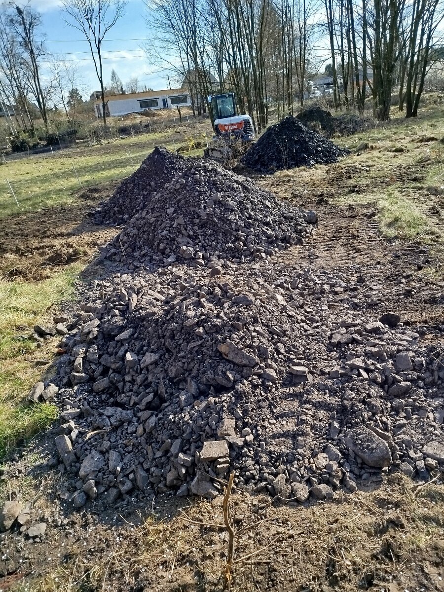 Kamenina, haldovina
