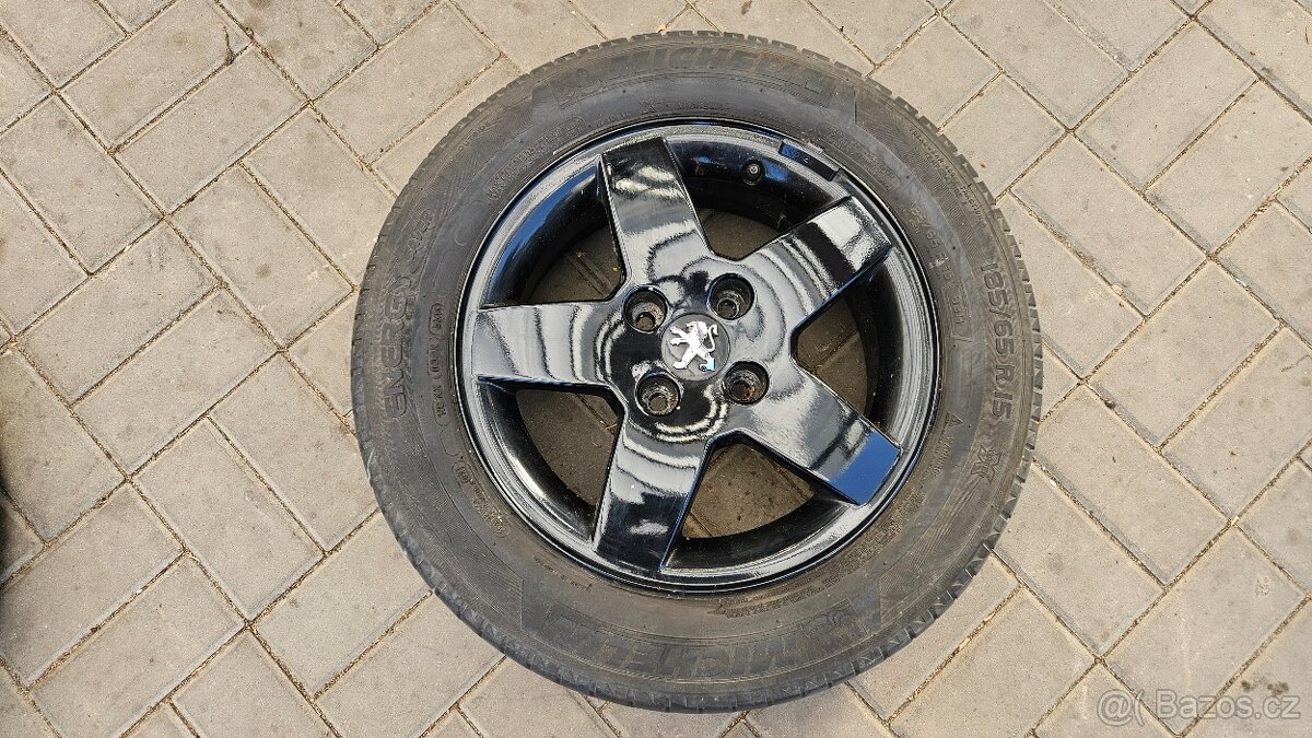 Letní Sada Alu 4x108 185/65 R15 Peugeot 207 208
