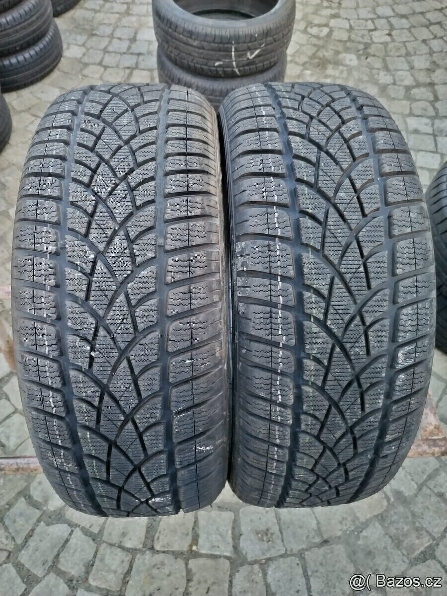 235/50/19 zimni pneu DUNLOP 235/50 R19