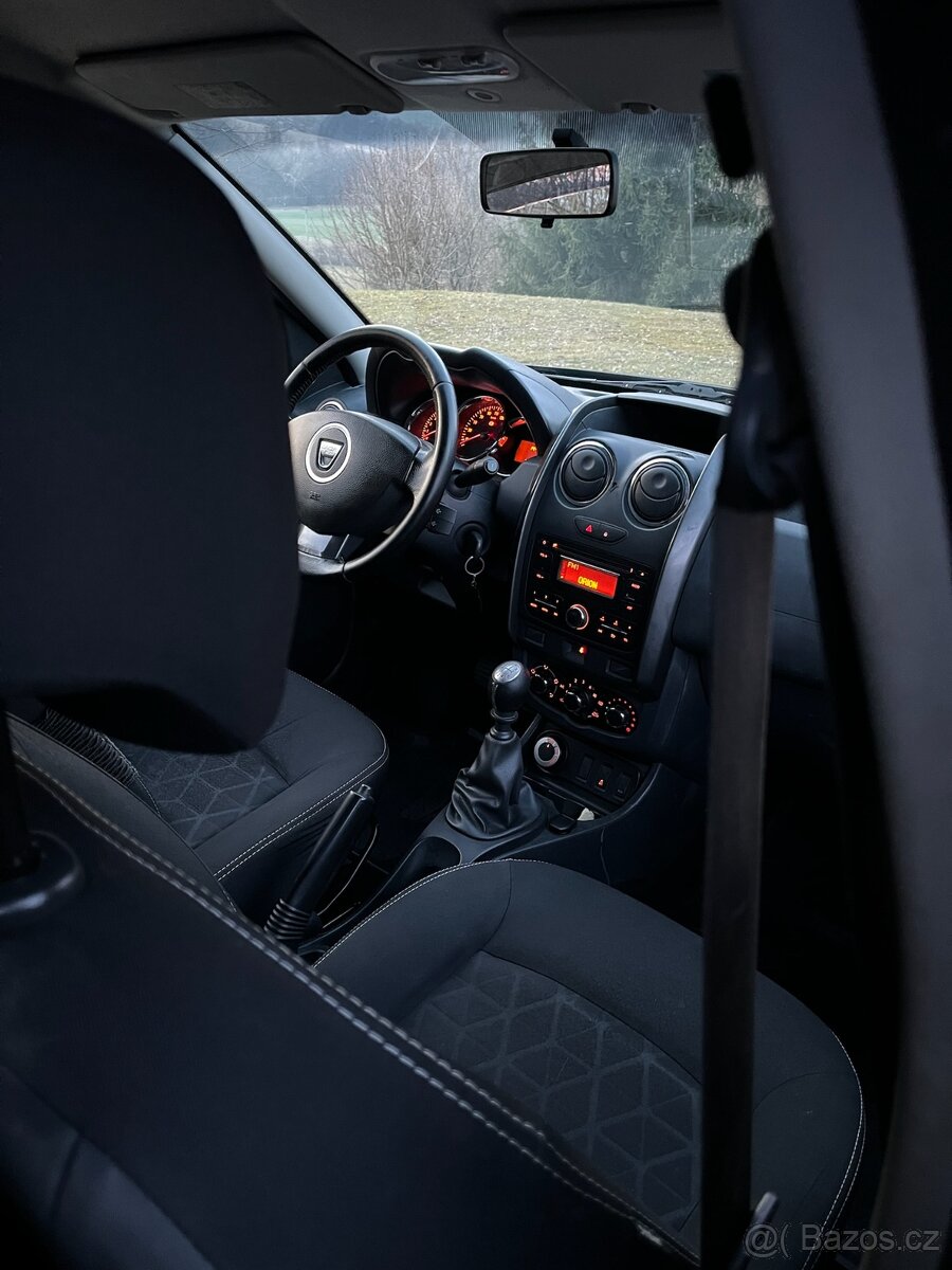 Dacia DUSTER 1,6 77kw 4x4 TOP