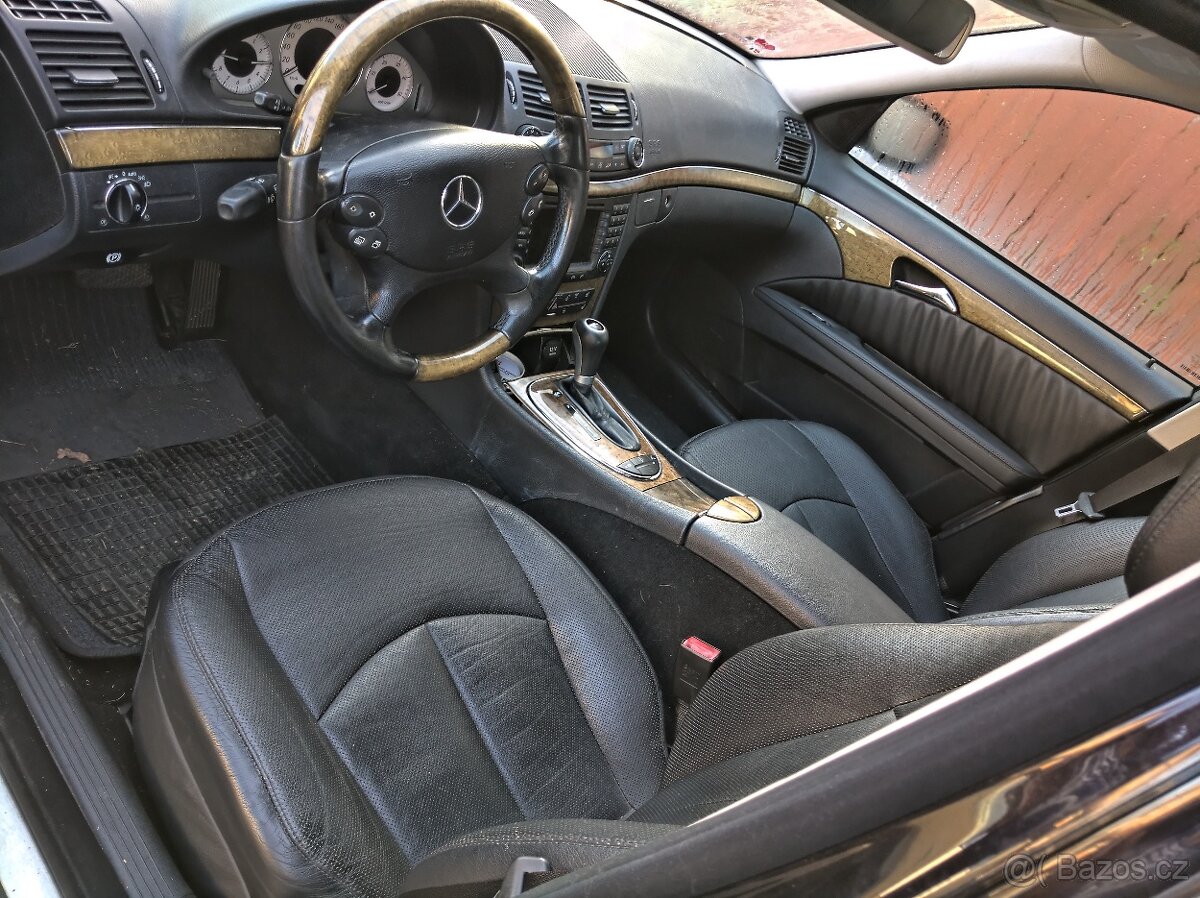 Kožený interiér na Mercedes Benz - E w211 , Facelift