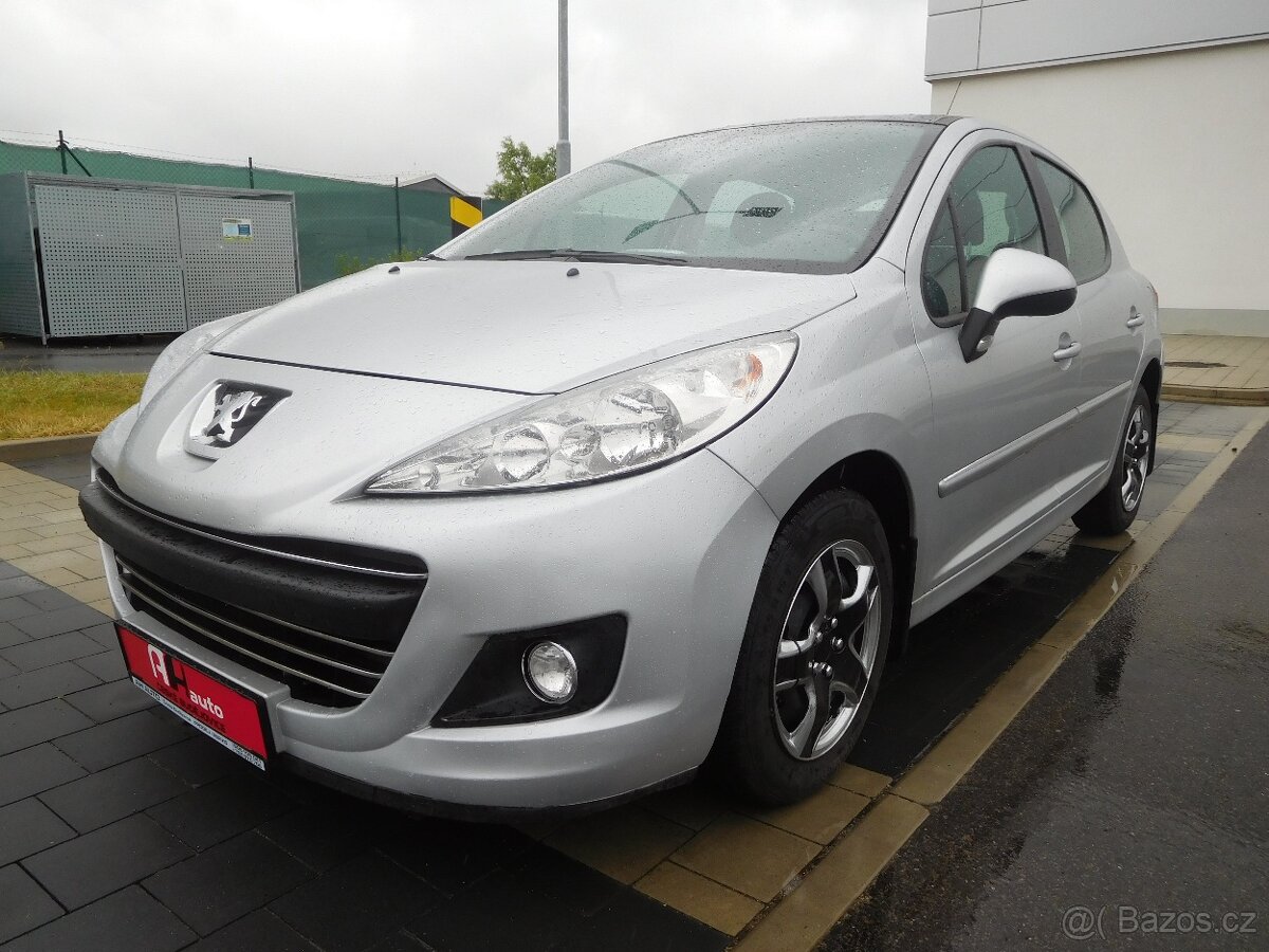 Peugeot 207 1,4 8V Active, 54 kW, Klima, Panorama, TOP KM