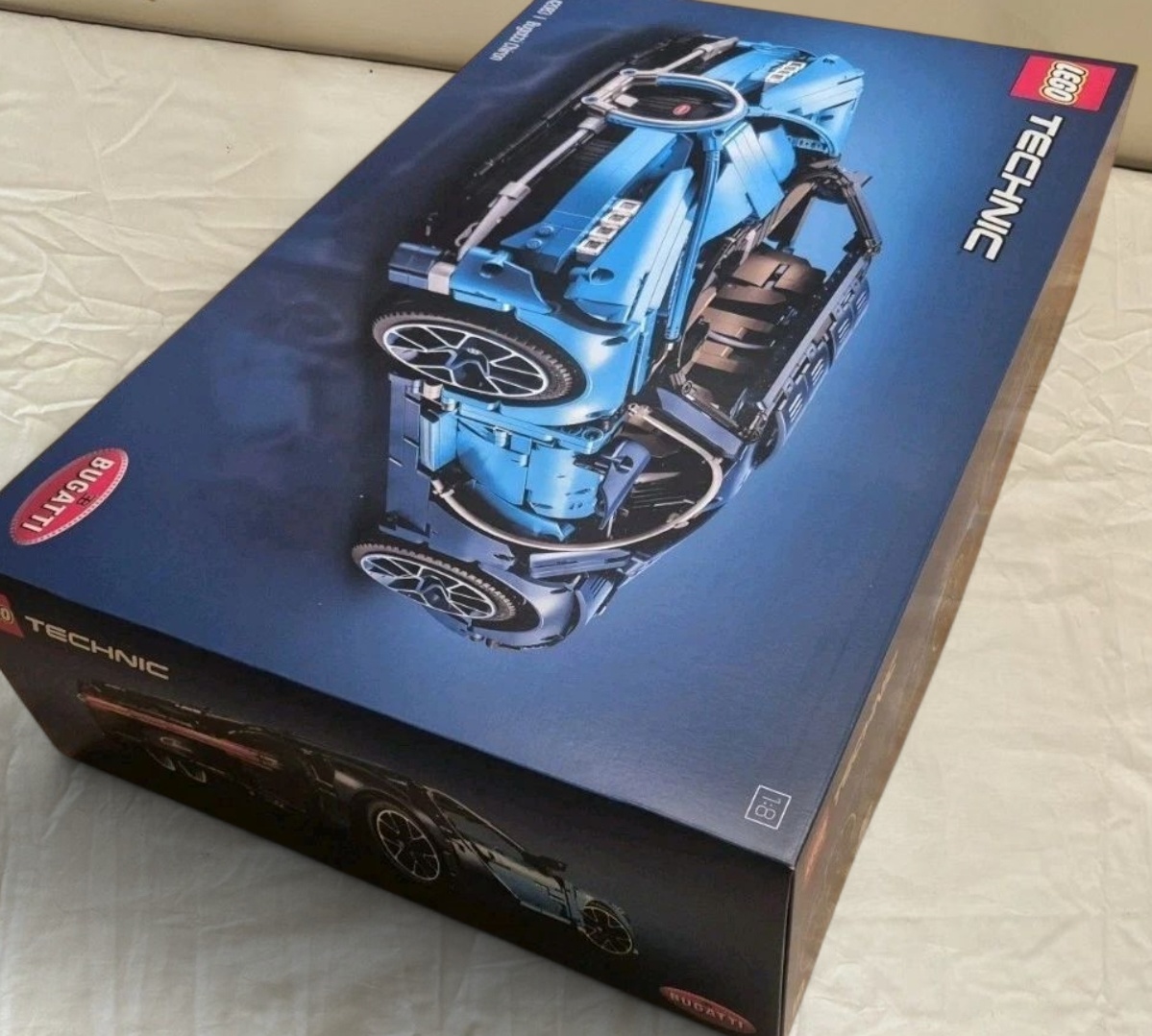 LEGO Technic 42083 Bugatti Chiron