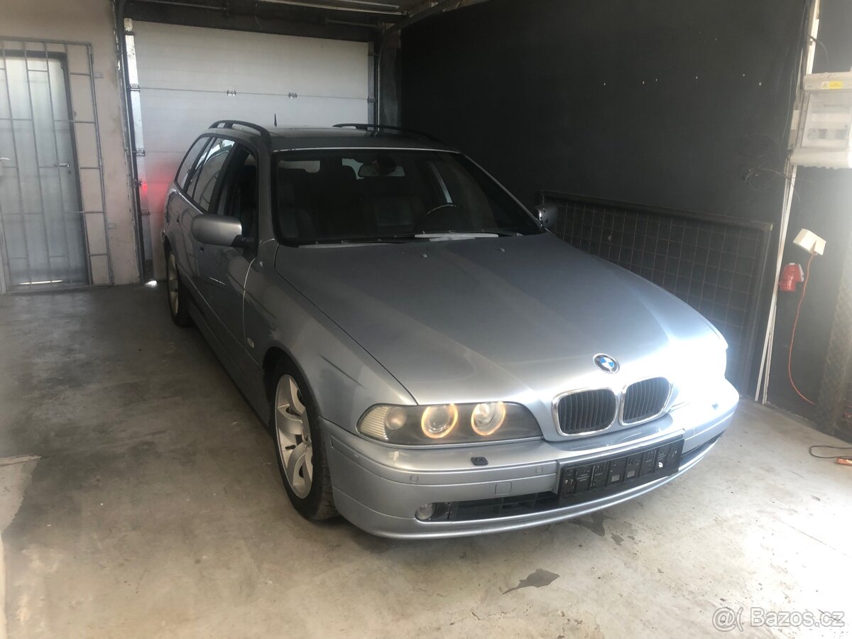 BMW E39 530d, 142 kW
