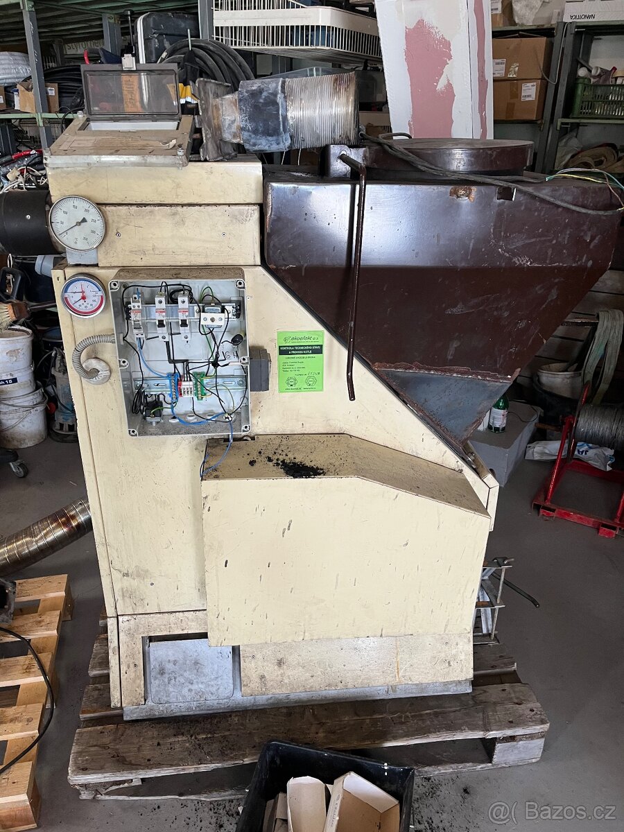 Ekoefekt automatycký kotel s násipkou