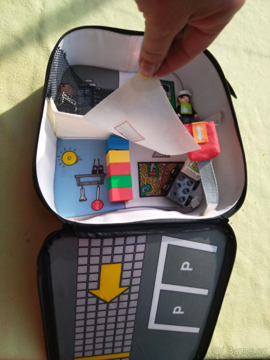 Lego - policejní stanice v přenosné tašce