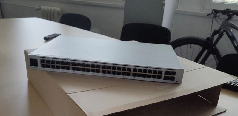 Unifi Switch 48 PoE 1Gb