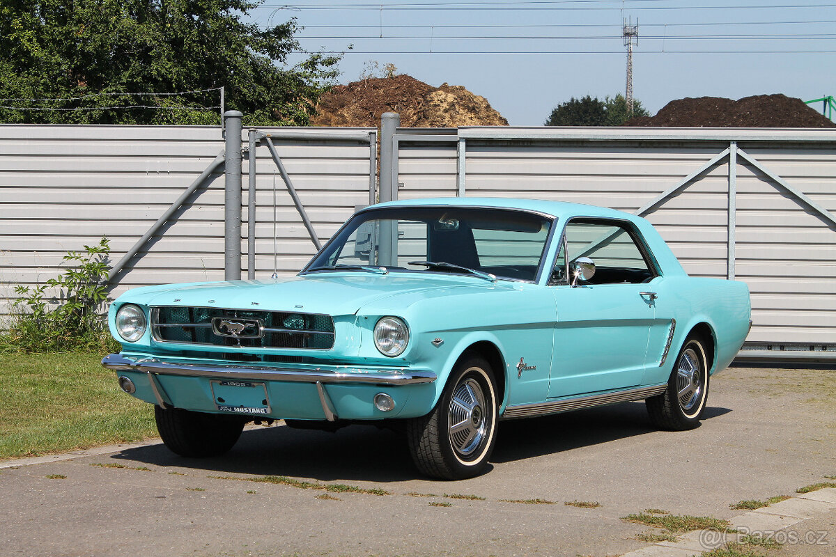 1965 Ford Mustang Coupe, 289 V8, automat, velmi pěkný