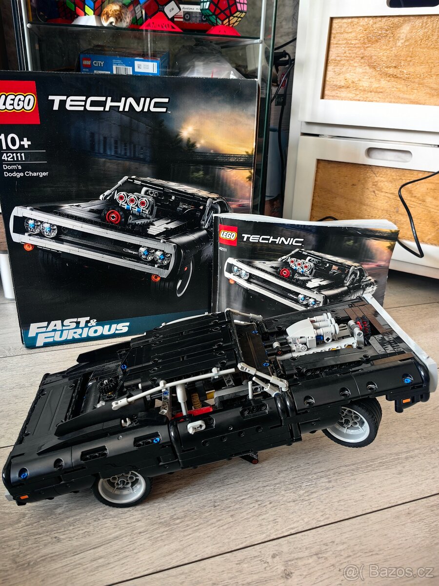 Lego 42111