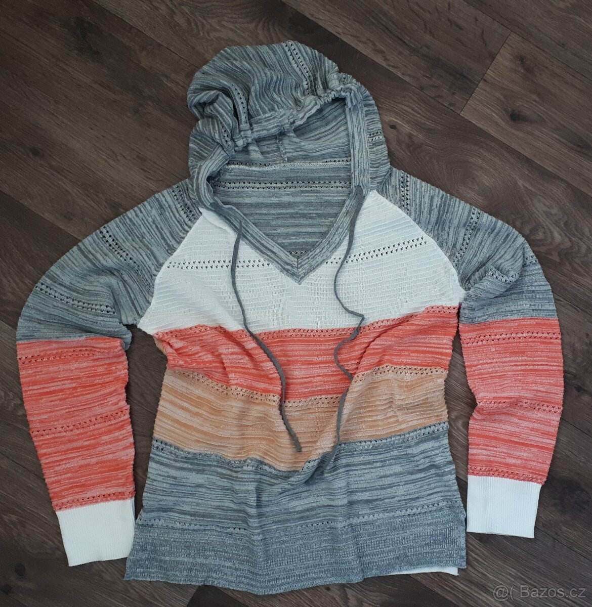 Nový dámský pulovr / svetr vel. S / M