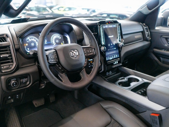 Dodge RAM 3.0 Sport 2025. 20Alu