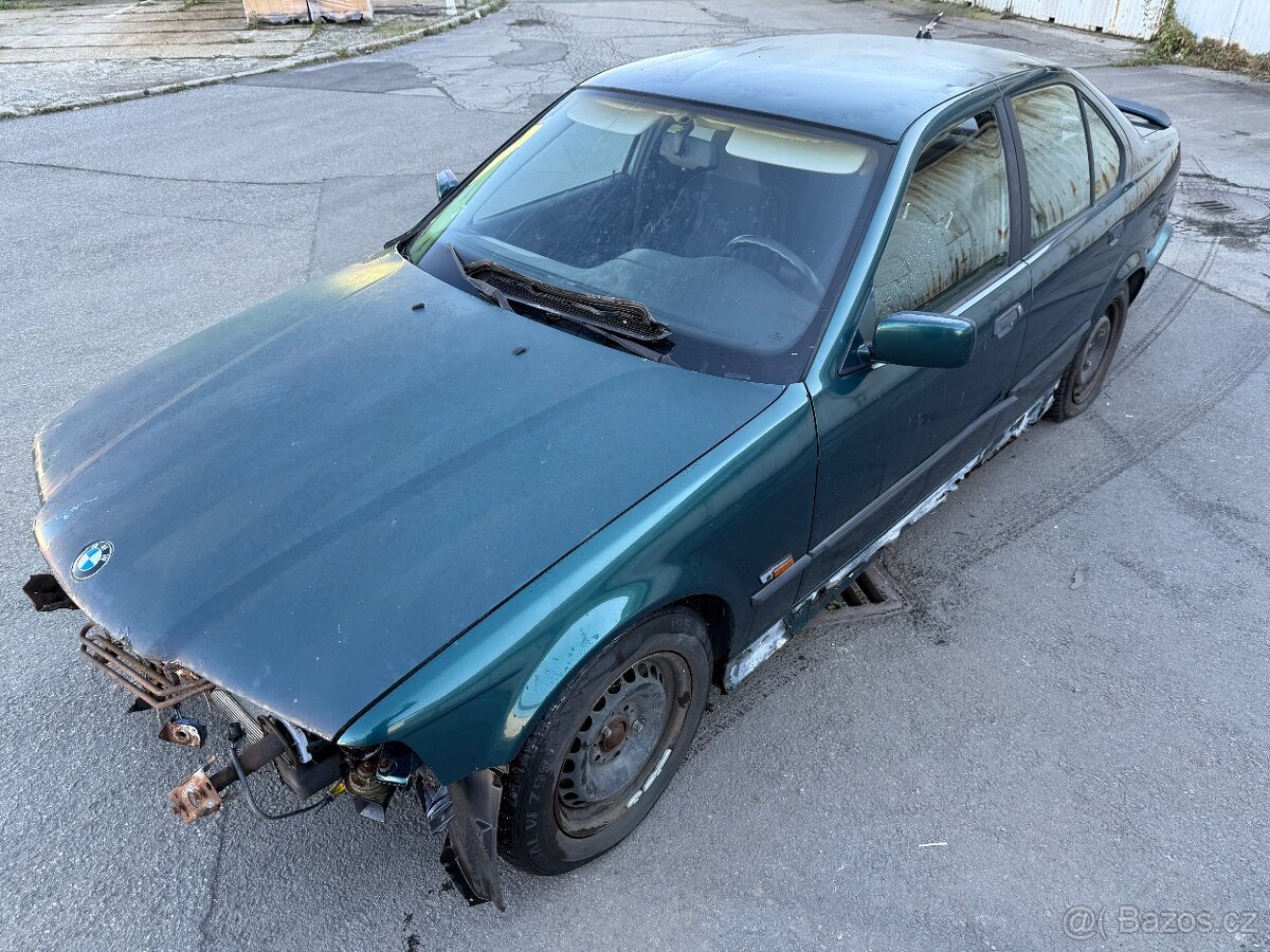 BMW e36 325TDS-Díly