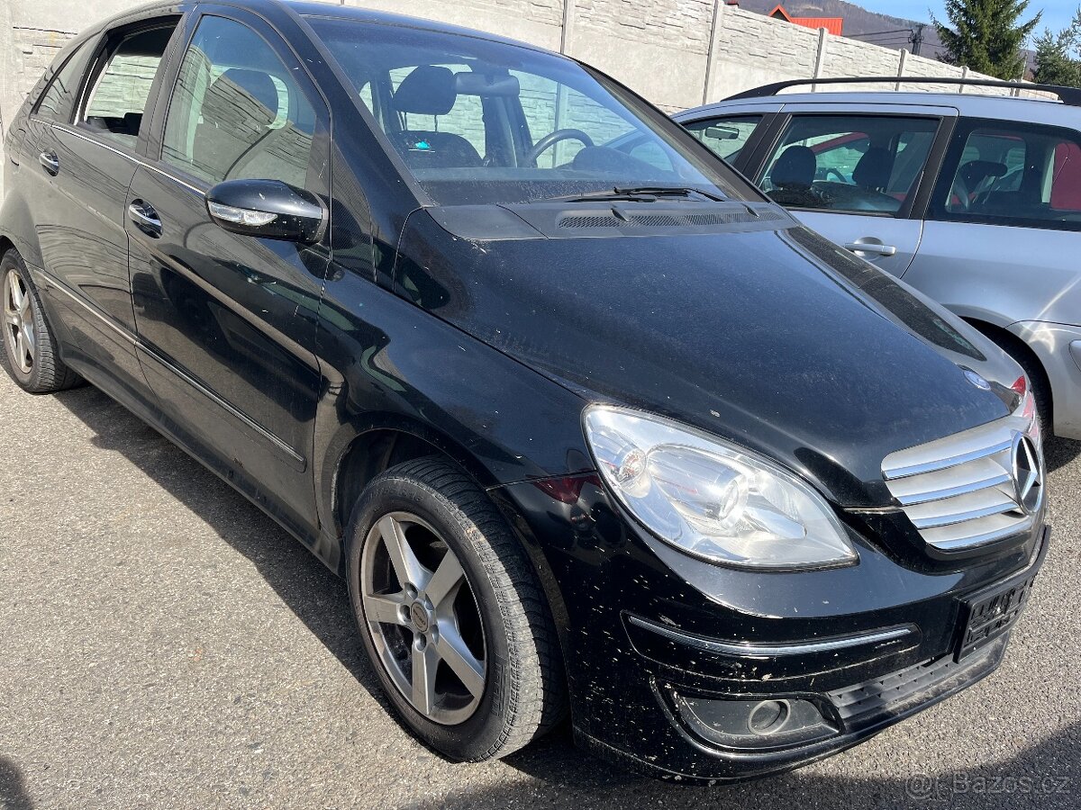 Mercedes Benz třídy B - W245