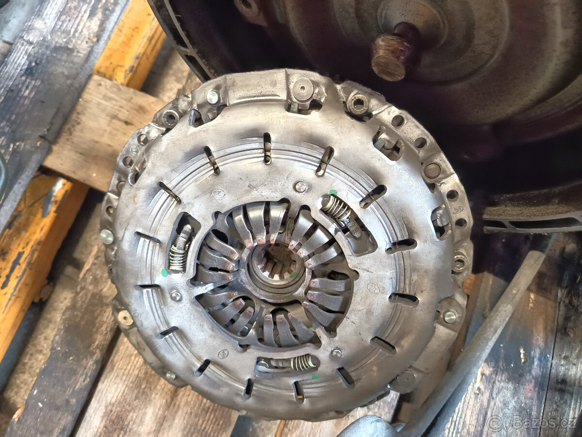 BMW E46 SETRVAK, SPOJKA 3.0i M54 5 kvalt