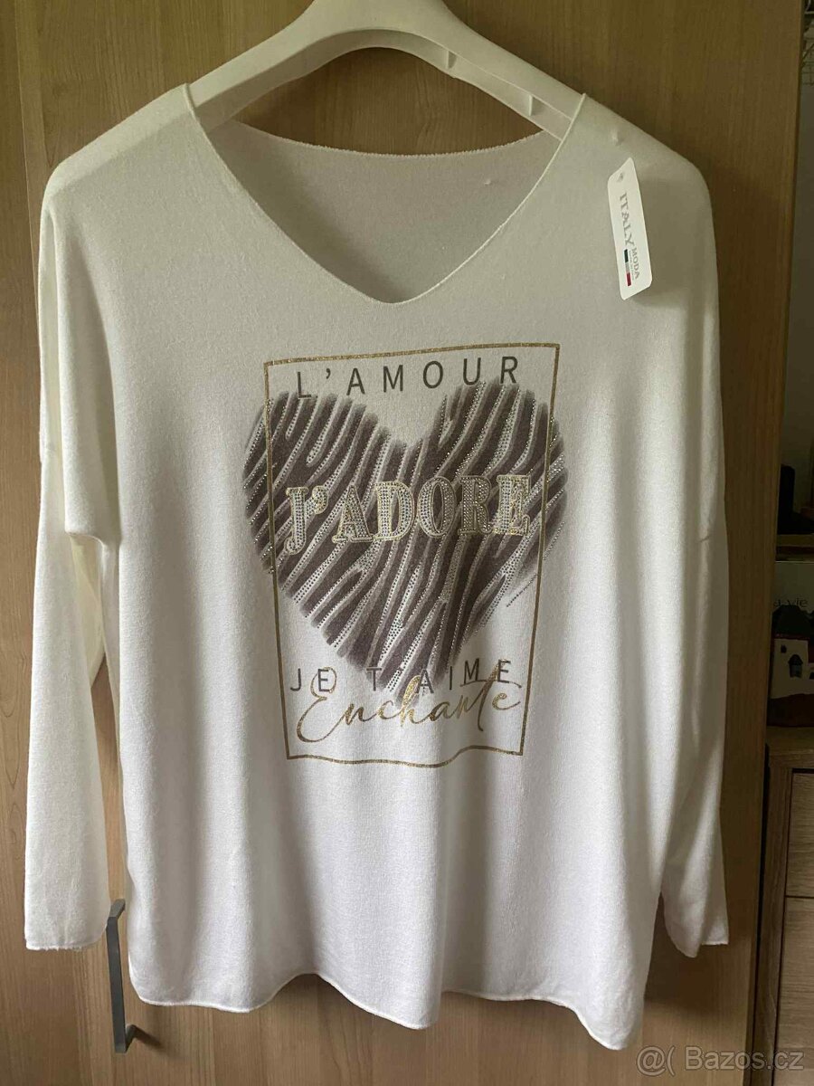 Nový luxusní italský pružný svetřík vel. 50 a více REZERVACE