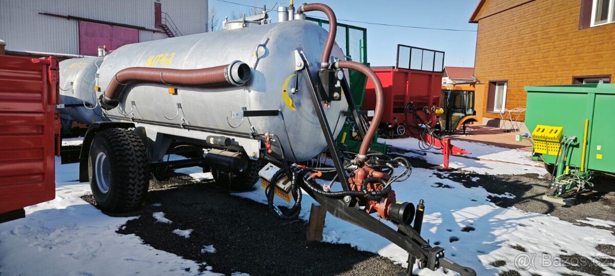 Cisterna fekální vůz MJT-6-2