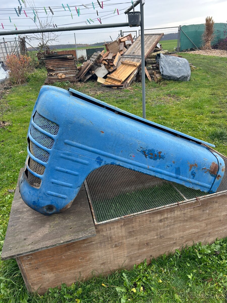 Prodám  kapotu na Z 3011