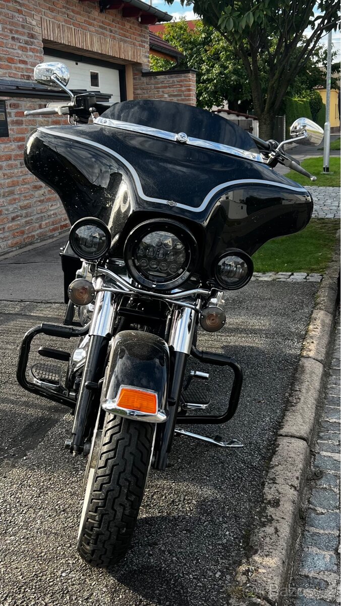 Harley - Davidson FLHTCI - 100th výroční model.