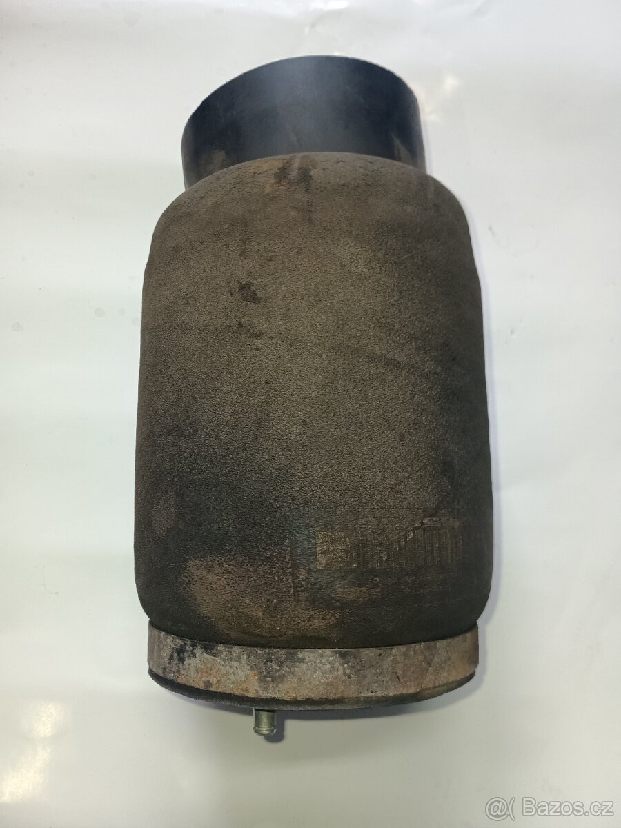 Prodám zadní levý měch BMW X5 E53