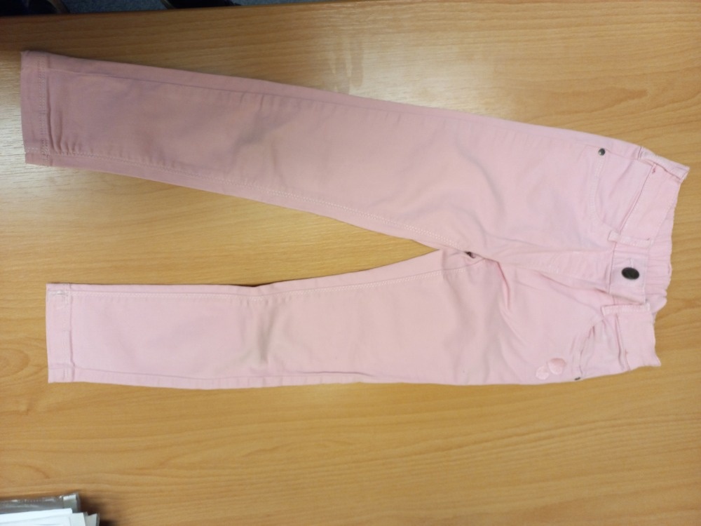 Dívčí kalhoty zn. C&A vel. 122