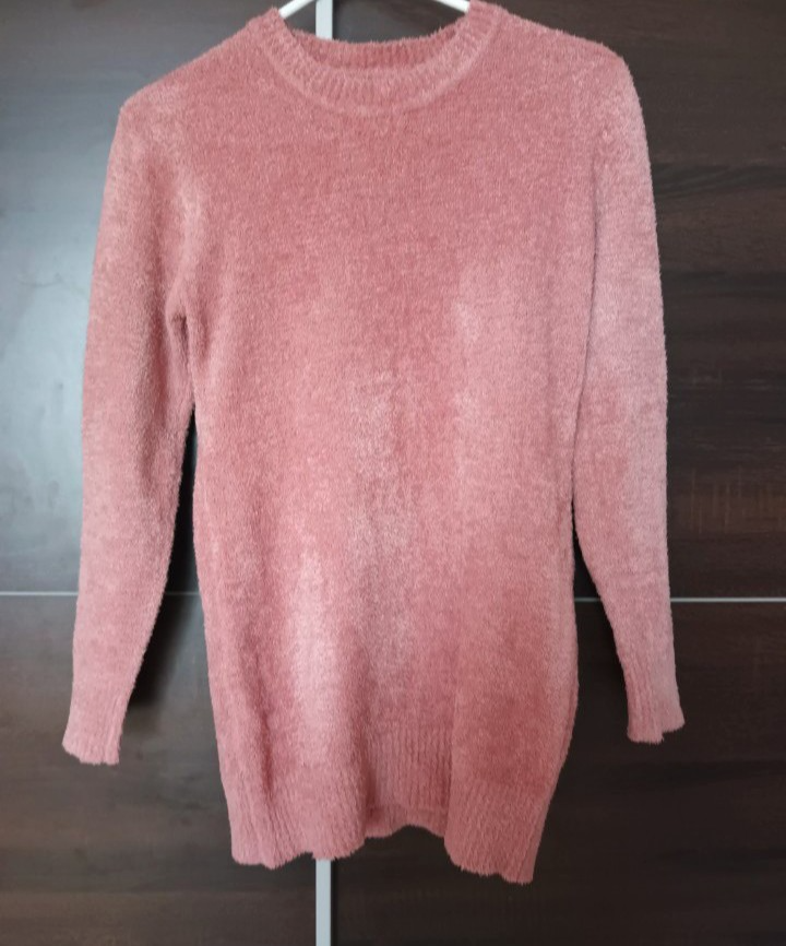 Dámský delší svetr