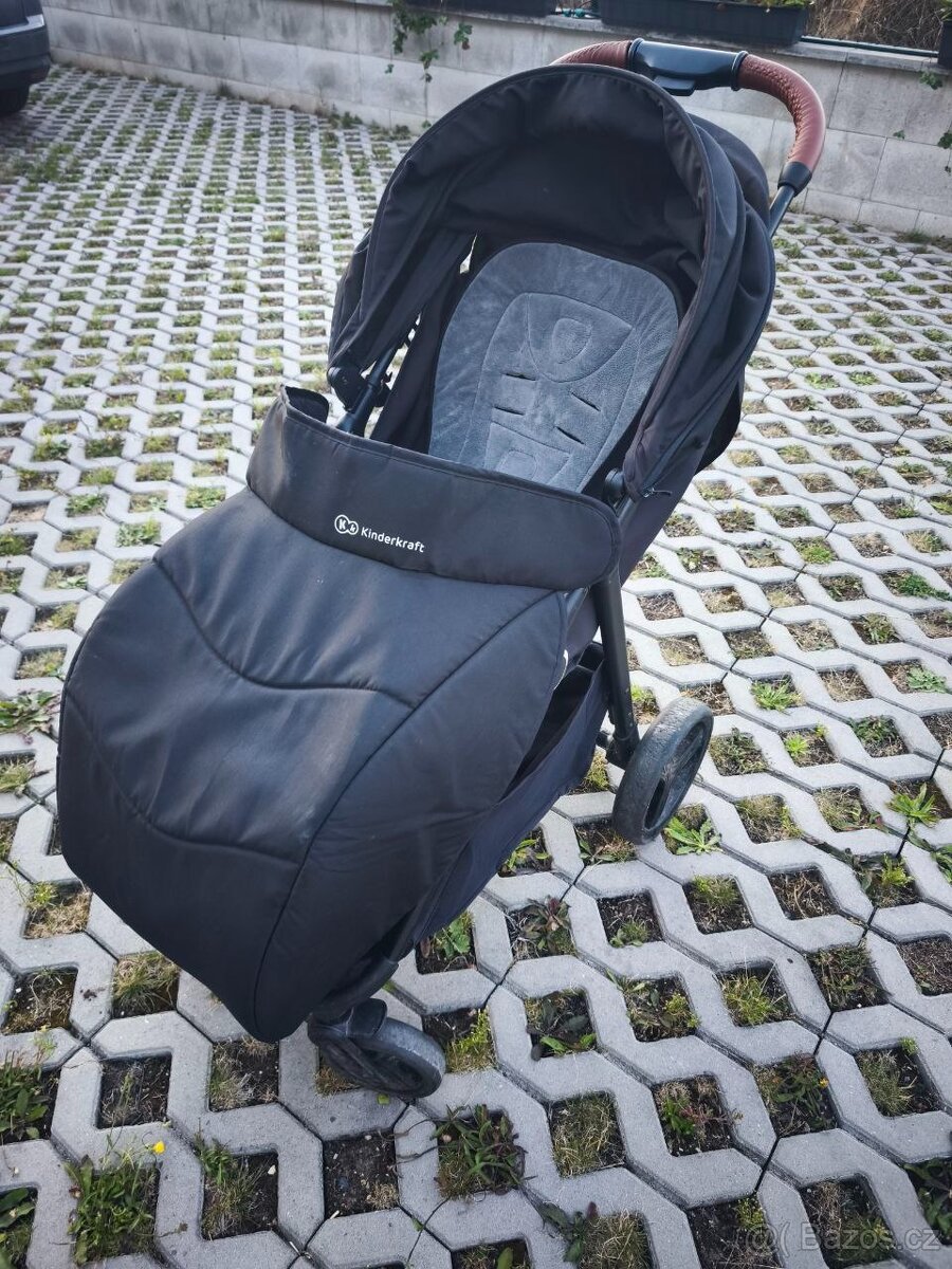 Dětský kočárek Kinderkraft