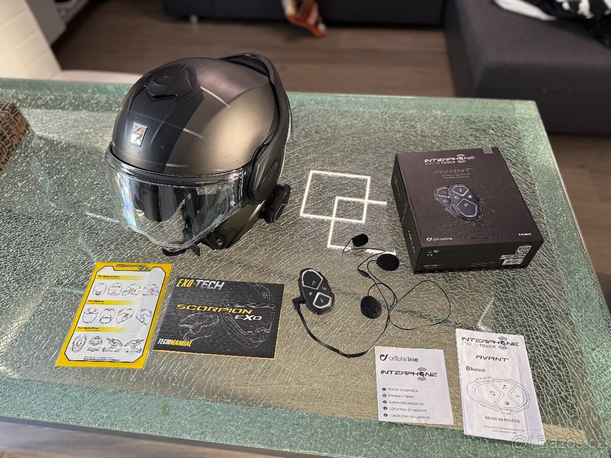 Scorpion Exo-Tech + sada interkomu