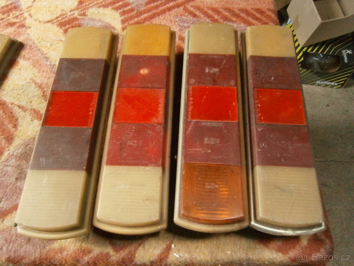 škoda 100 světla,blikače