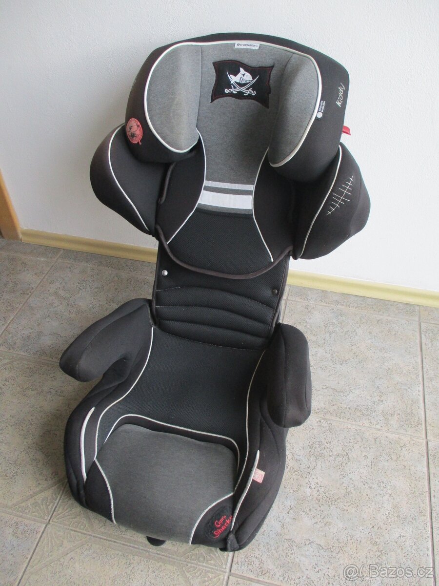 Sedačka dětská do auta...
