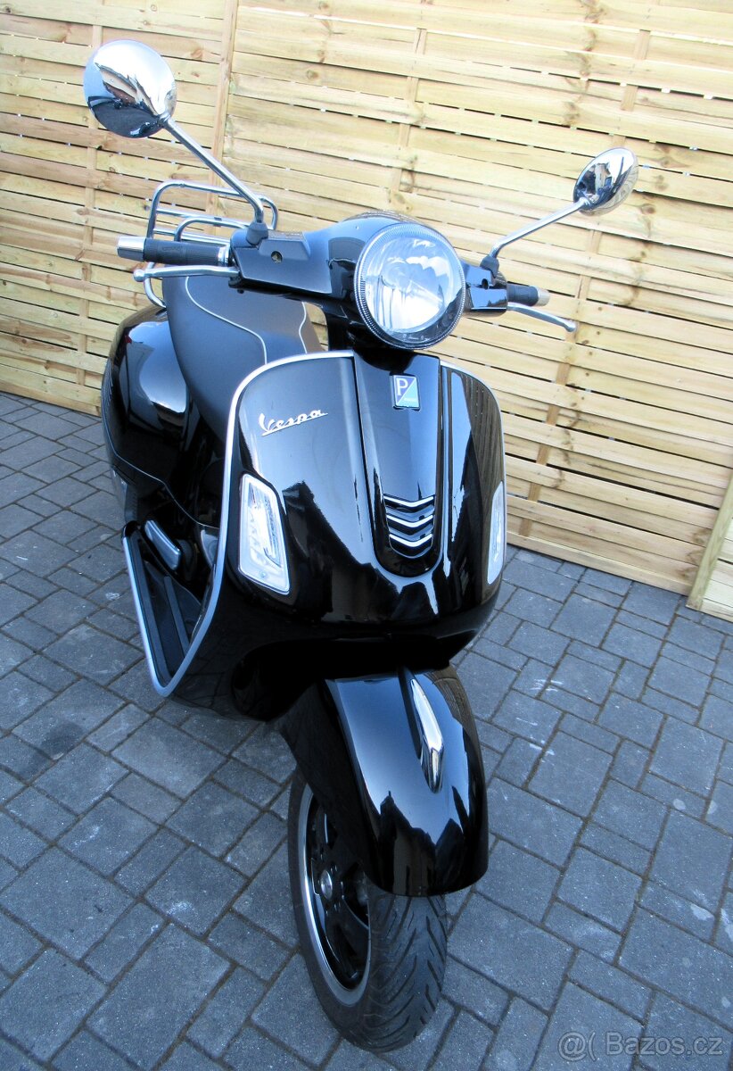 Vespa GTS125 Super