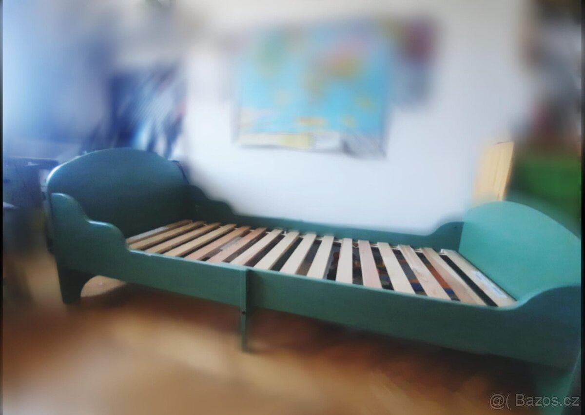 Nastavitelna postel (IKEA)