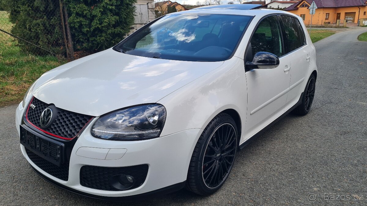 VOLKSWAGEN GOLF 5 GTI - 2,0TFSi 147kW Manuál.