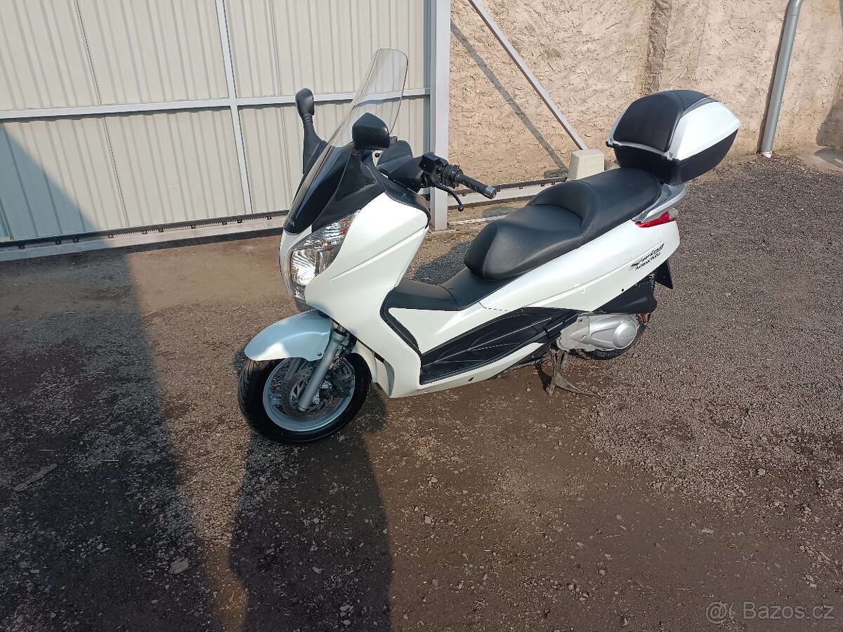 Honda swing 125 ABS bilý cz doklady v ceně